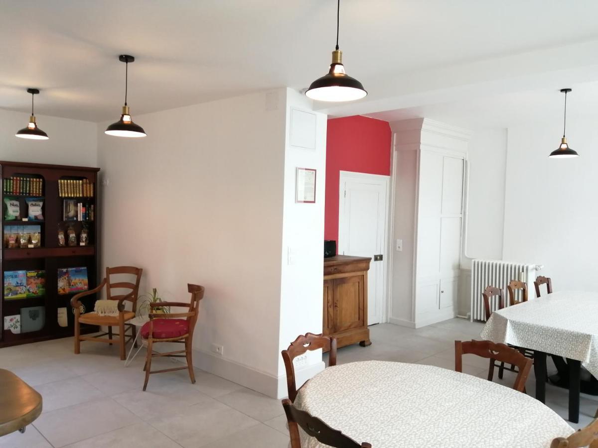 Le Relais Des Roses- Chambres D'Hotes Vatan Zewnętrze zdjęcie