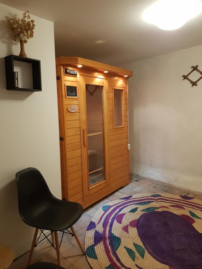 Le Relais Des Roses- Chambres D'Hotes Vatan Zewnętrze zdjęcie