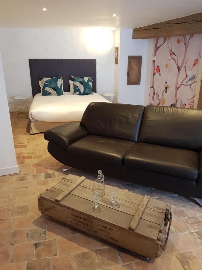 Le Relais Des Roses- Chambres D'Hotes Vatan Zewnętrze zdjęcie
