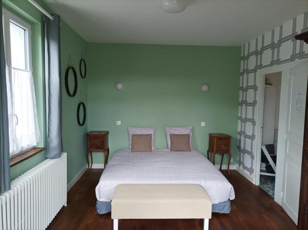 Le Relais Des Roses- Chambres D'Hotes Vatan Zewnętrze zdjęcie